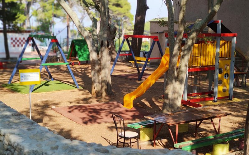 Hostel Zlatokrila 20